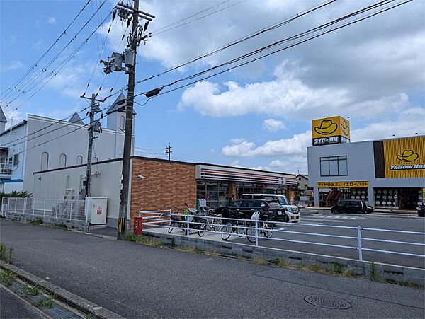 画像16:セブンイレブン 大津本堅田5丁目店（220m）