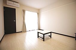 レオネクストHoneylake 2階1Kのリビング/ダイニング