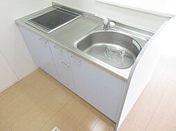 グリーンパル 1階1LDKのリビング/ダイニング