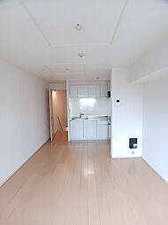 ヒルズイッセイII 2階2LDKのリビング/ダイニング