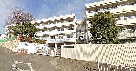 秦野市立鶴巻中学校 徒歩18分。 1410m