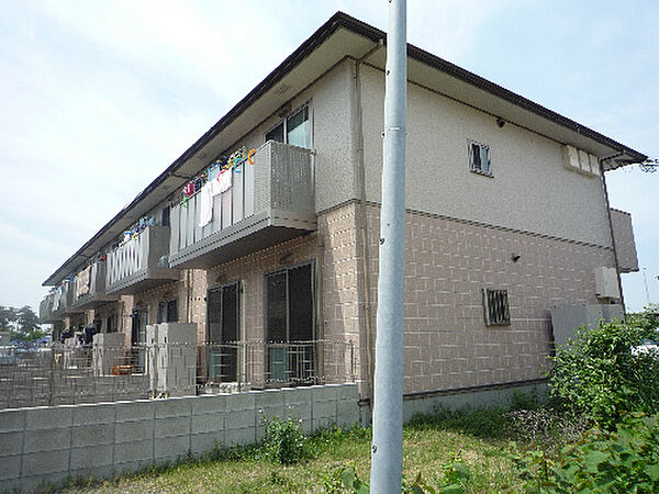 滋賀県東近江市中小路町(賃貸アパート2LDK・1階・53.35㎡)の写真 その1