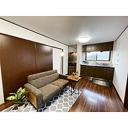 シルク館 202 2階4LDKのリビング/ダイニング