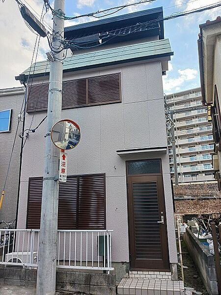 detached 埼玉県富士見市鶴瀬東２丁目
地図を見る