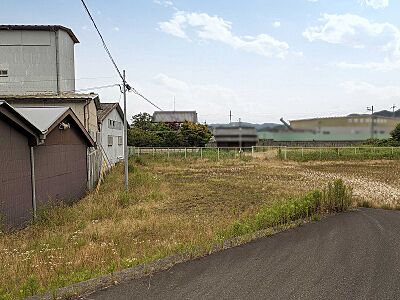 外観：古工場、事務所、古家あります