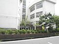 石山小学校徒歩...