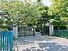 周辺：ふじみ野市立上野台小学校 徒歩10分。 750m