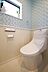 その他：(トイレイメージ)忙しい朝の時間帯に嬉しい1F・2Fトイレ設置。フチレス形状でお掃除ラクラク。※ 