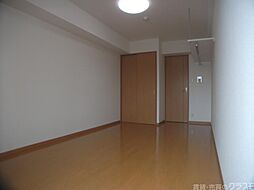 G・F二条城　（グランフェニックス二条城） 102 1階1Kのリビング/ダイニング