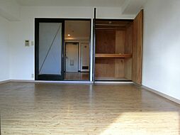 ルシェール西院 3E 3階1DKのリビング/ダイニング