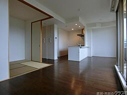 ネバーランド西京極 602 6階3LDKのリビング/ダイニング