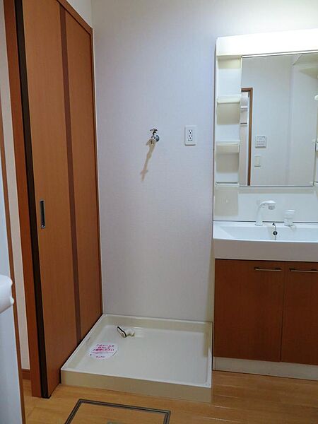 apartment 栃木県下野市下古山
下古山の賃貸情報を見る
物件地図