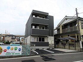 ココール 102 ｜ 栃木県小山市三峯１丁目（賃貸アパート1LDK・1階・28.04㎡） その3