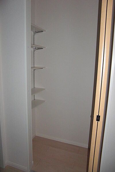 apartment 栃木県下都賀郡壬生町駅東町
駅東町の賃貸情報を見る
物件地図