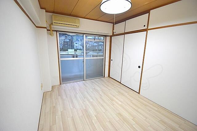 寝室
