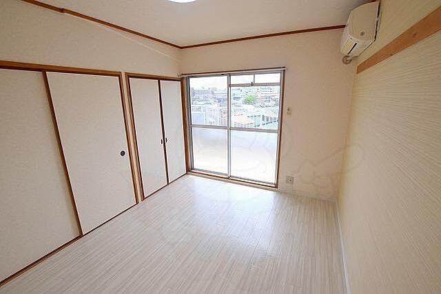 寝室