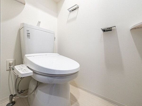 トイレを拡大表示