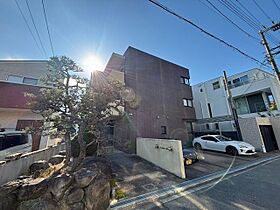 レジデンス高科  ｜ 大阪府吹田市垂水町１丁目41番28号（賃貸マンション1LDK・1階・33.80㎡） その1