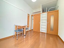 レオパレス虹の架け橋 2階1Kのリビング/ダイニング