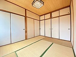 八番館 2階2DKのリビング/ダイニング