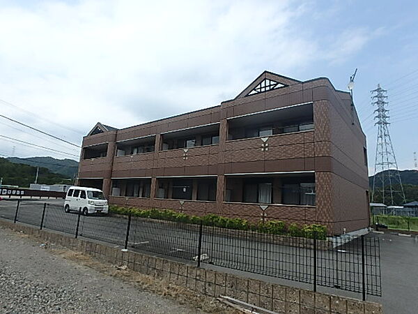 フラワーヒル 203｜兵庫県加東市上滝野(賃貸アパート1LDK・2階・41.06㎡)の写真 その1