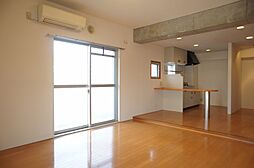 レ・フォール 1階ワンルームのリビング/ダイニング