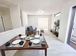 リビング/ダイニングの画像