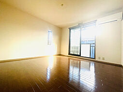 フォレスト堀の内 2階1Kのリビング/ダイニング