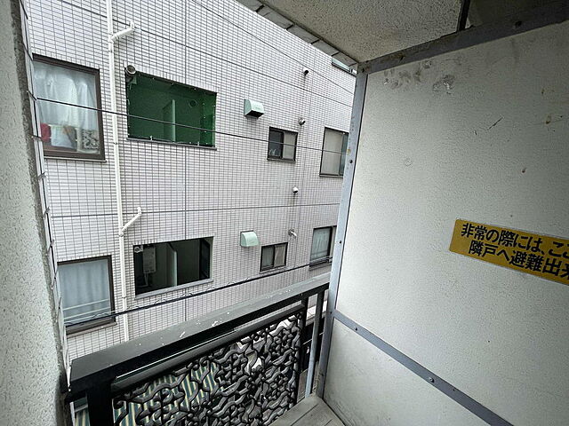バルコニー