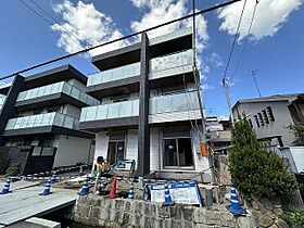 兵庫県西宮市神楽町（賃貸マンション1LDK・1階・42.14㎡） その1