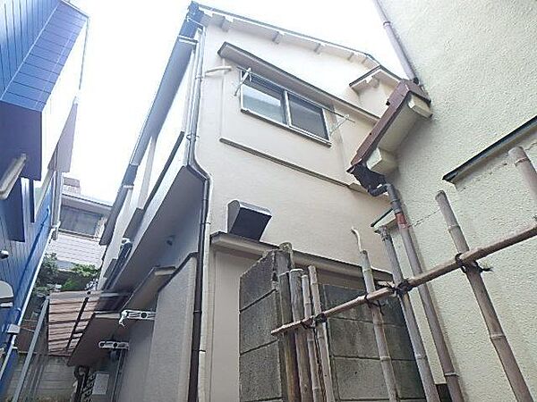 アップハウス十条 ｜東京都北区岸町2丁目(賃貸アパート1R・2階・13.35㎡)の写真 その1