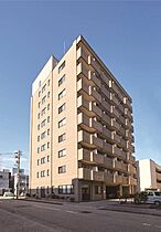 ドミール金沢駅西 508 ｜ 石川県金沢市駅西本町１丁目15-15（賃貸マンション1K・5階・29.36㎡） その1