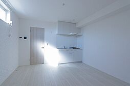 京成本線 船橋競馬場駅 徒歩2分の賃貸アパート 2階1LDKのリビング/ダイニング