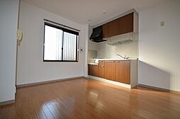 K&#039;S Pastral 1階2DKのリビング/ダイニング