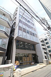 外観:1,2階は事務所の入っているビルです 外観:1,2階は事務所の入っているビルです