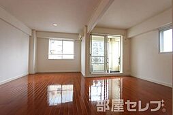 セントレイクセレブ大曽根 2階1LDKのリビング/ダイニング