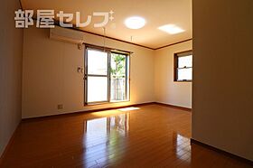 ルミエール清洲  ｜ 愛知県清須市西市場6丁目10-22（賃貸アパート1LDK・2階・46.37㎡） その3