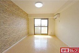 グランドハイネス御成 2階1Kのリビング/ダイニング