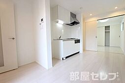 志賀本通ヒルズ 1階1LDKのリビング/ダイニング