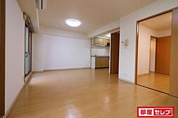 クレアール古城 2階2LDKのリビング/ダイニング