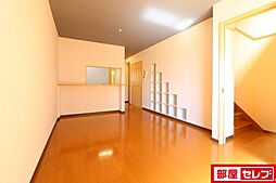 カトルセゾン 1階2LDKのリビング/ダイニング