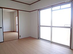 シャインキャッスル 3階3LDKのリビング/ダイニング