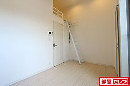 PRECIOUS STORY 2階1Kのリビング/ダイニング