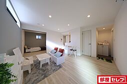 茜さす春のセラビィ 1階1LDKのリビング/ダイニング