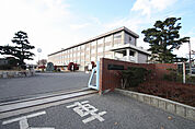 西春高等学校 145m