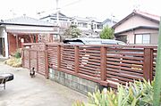 玄関側柵のイメージ