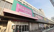 Mikawaya上飯田店 212m
