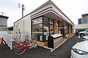 セブンイレブン名古屋辻町5丁目店 151m