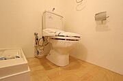 清潔トイレットルーム。