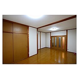 カレント弥生1 0201 2階1DKのリビング/ダイニング